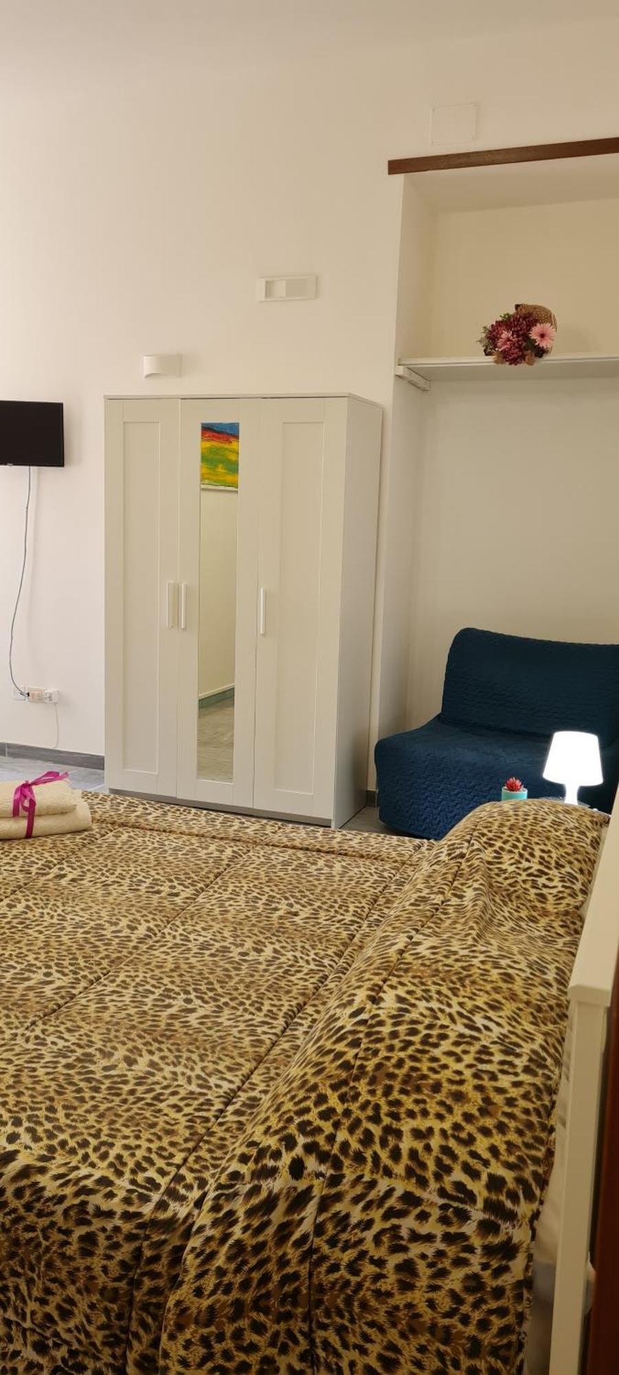 Le Ginestre In Centro Bed & Breakfast ซาแลร์โน ห้อง รูปภาพ